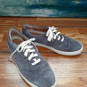 206 Collective men's suede tennis shoes.